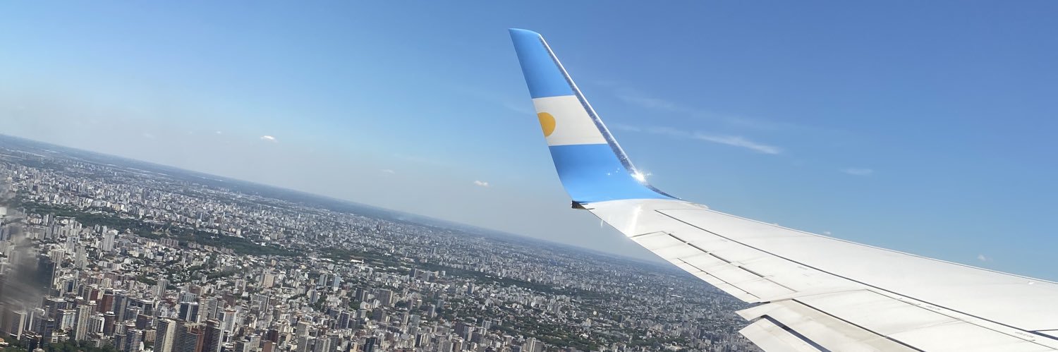 camygonzalez_'s profile banner image