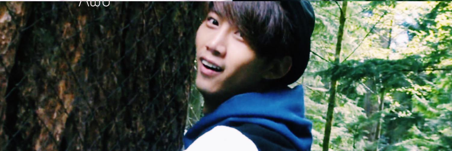 Awu_taec's profile banner image