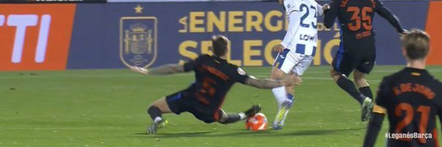 grimmer🟦⬜ banner