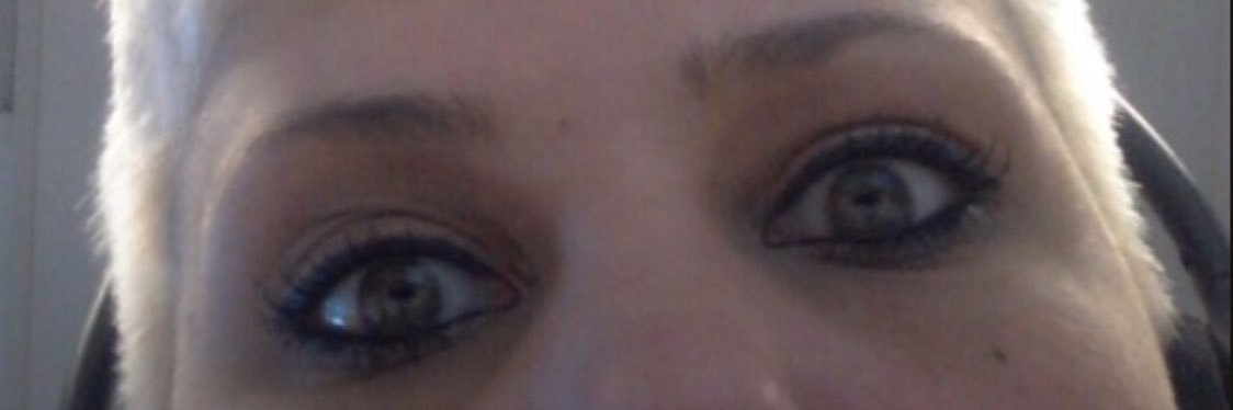 LeeLee ☮️💟 banner