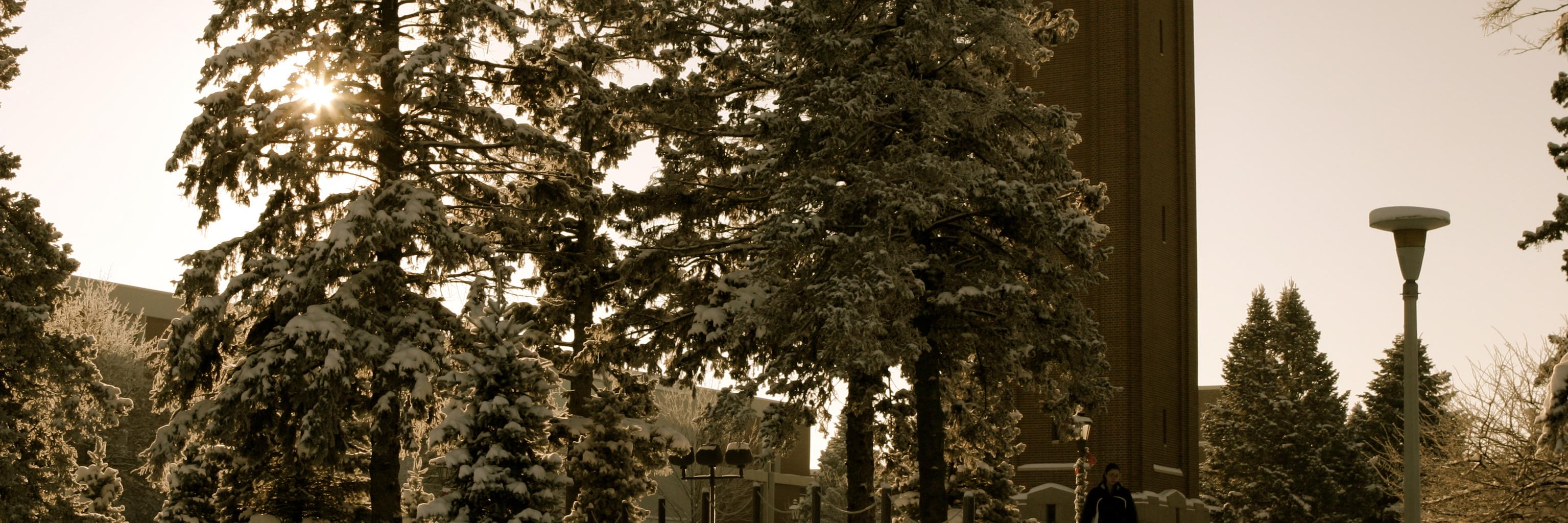UNI_CHAS_Dean's profile banner image