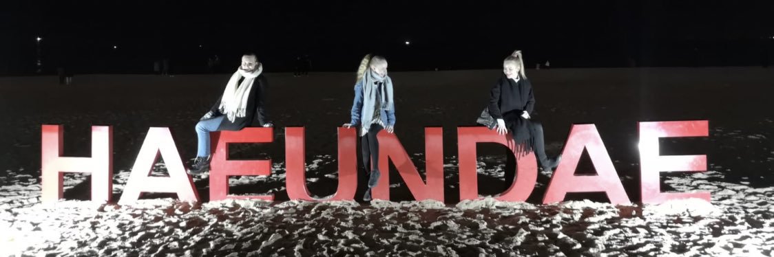 erinkarfin's profile banner image