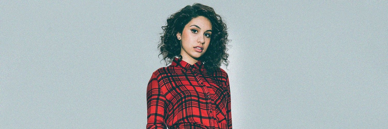 Laura loves Alessia Cara banner