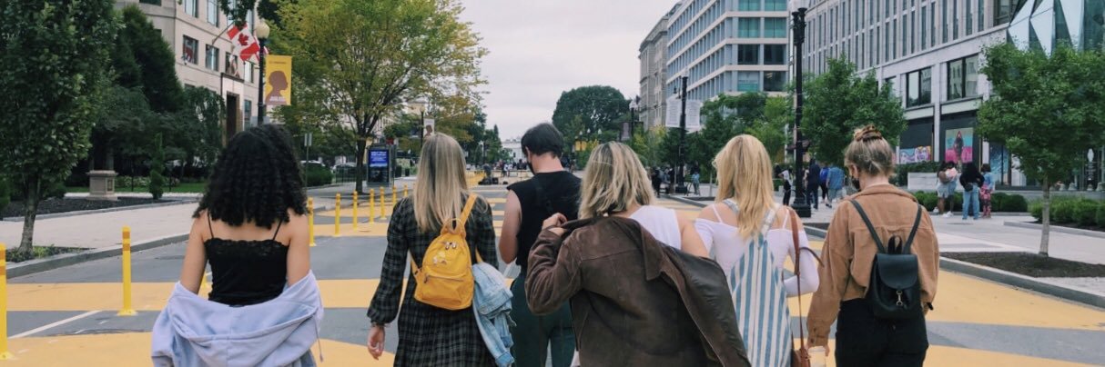 carlynhead3's profile banner image