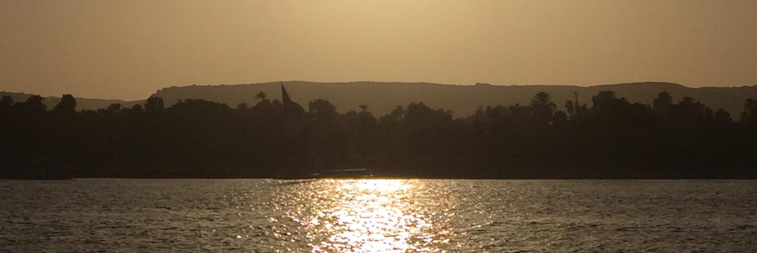 f_jannan's profile banner image