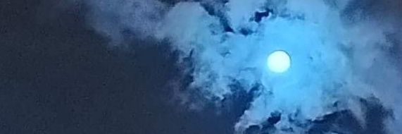 Mahencla's profile banner image