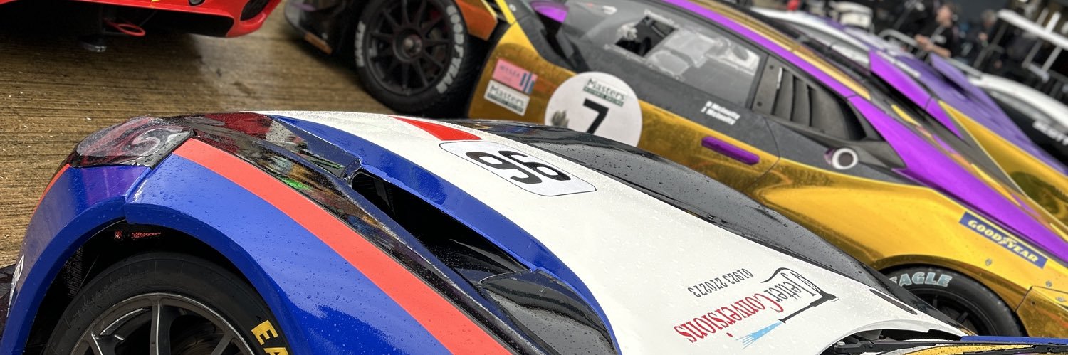 ᗰᑭ - The Photography Company banner