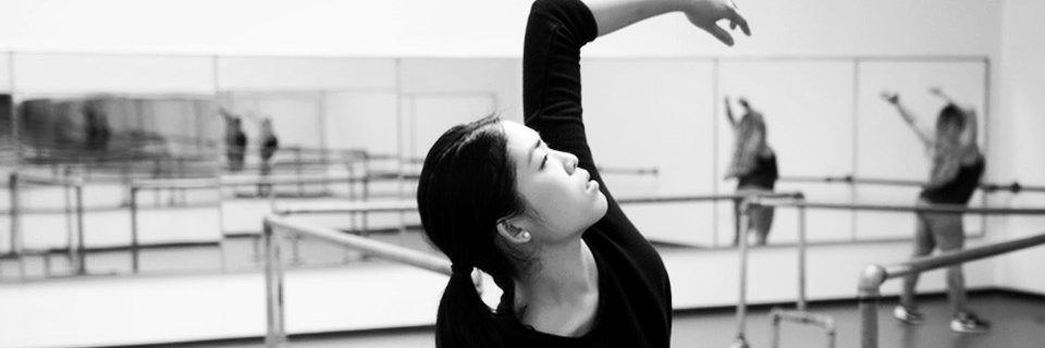 nicolecfeng's profile banner image