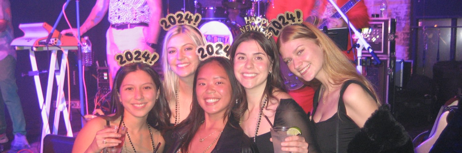 alyssaaleall's profile banner image