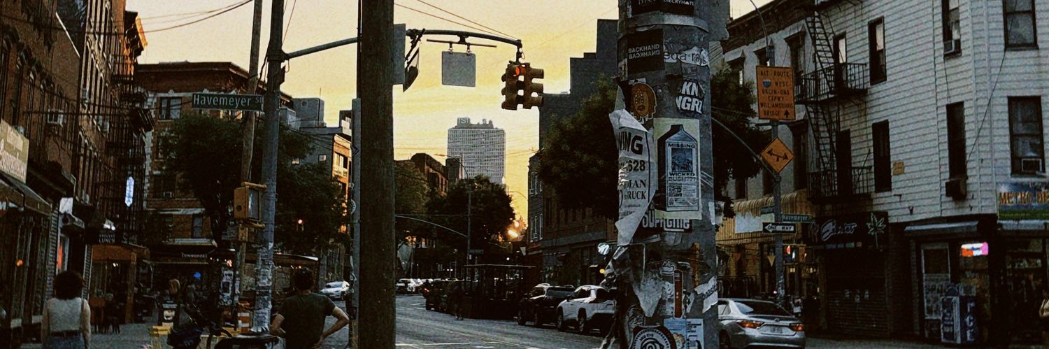 em_inbk's profile banner image