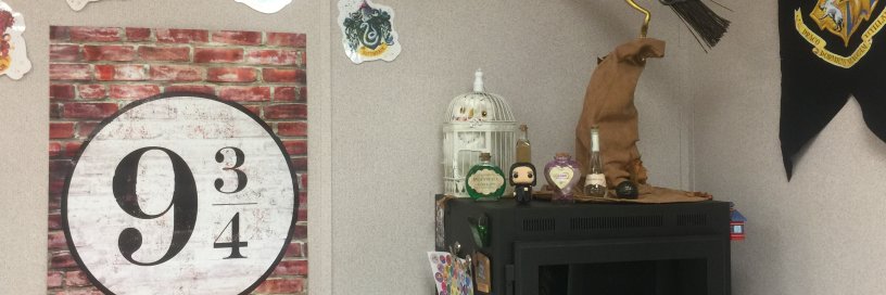 oneteachertwo's profile banner image