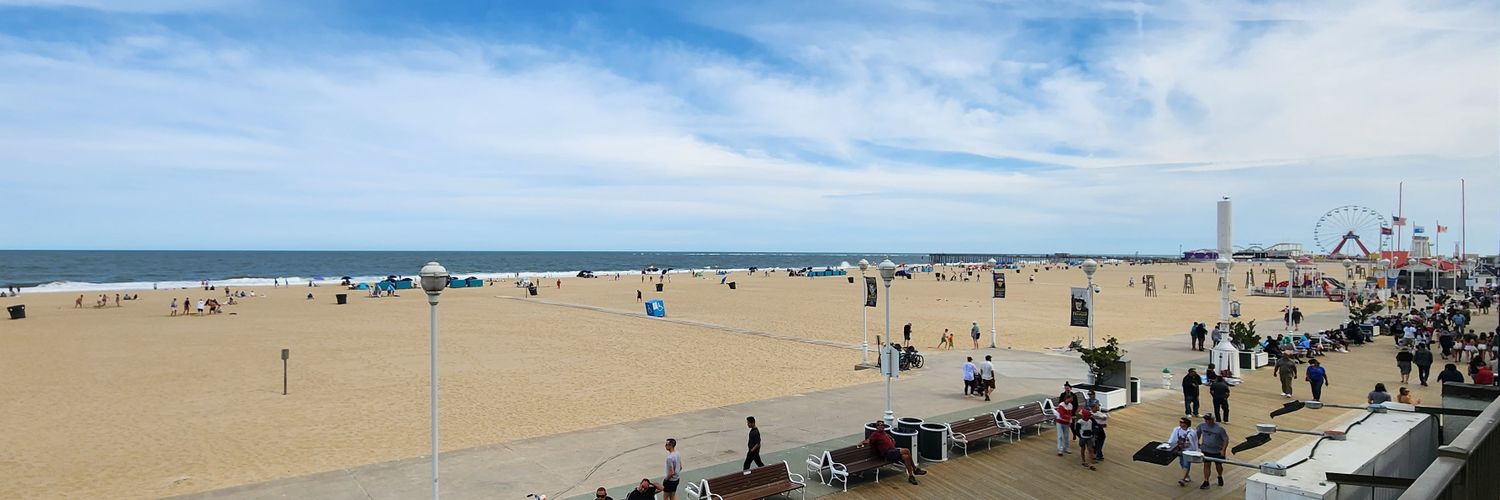 The Double D Experience banner