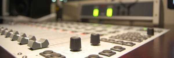 SaraDelgadoFM Profile Banner