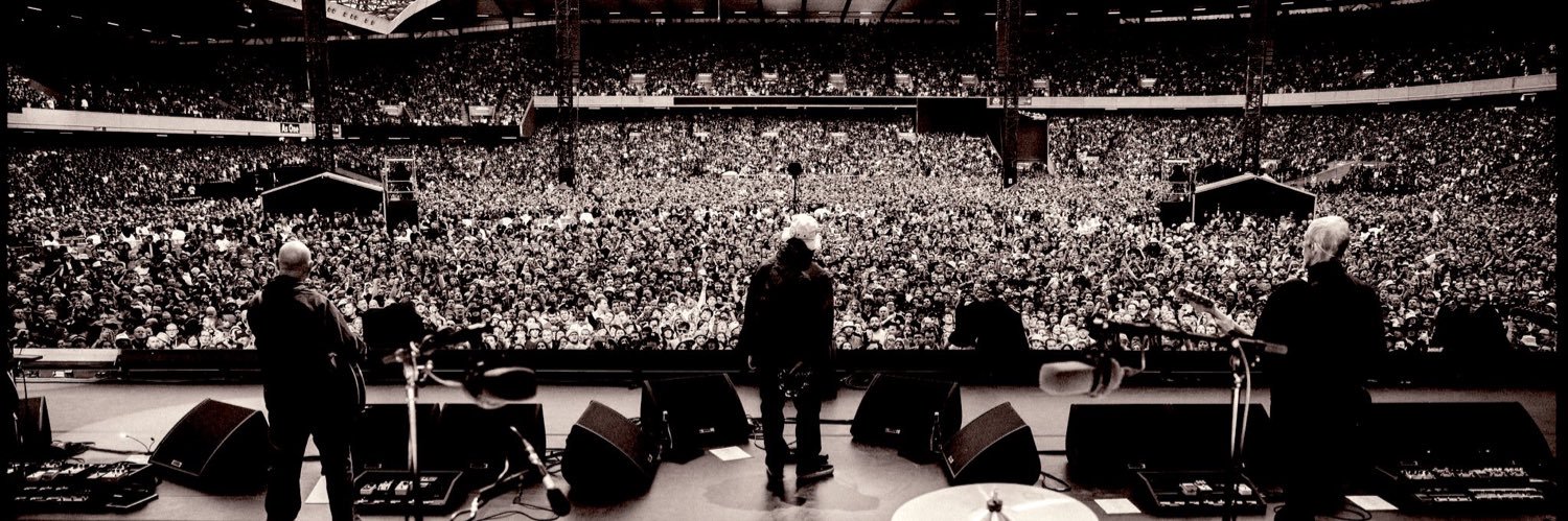 Stuart Kinloch banner