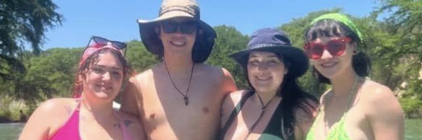 Riley_Lov3's profile banner image