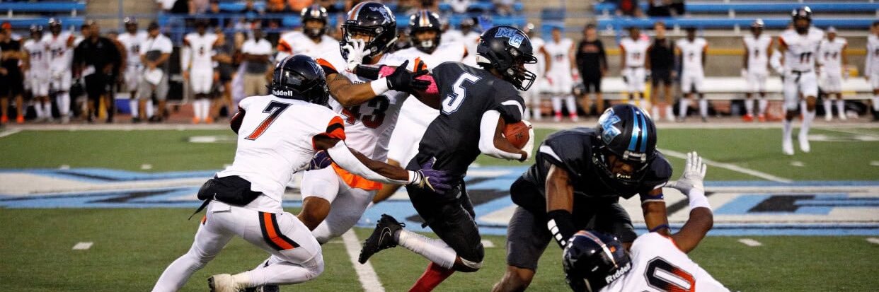 Dy’laan Lee banner