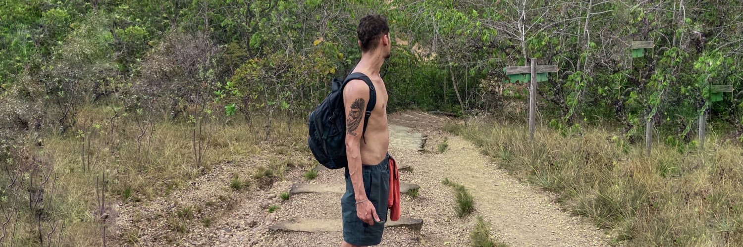 eieithiago's profile banner image