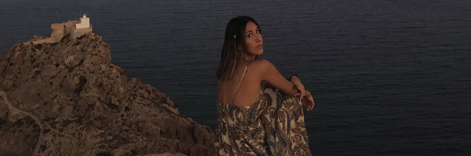 Marta🌻 banner