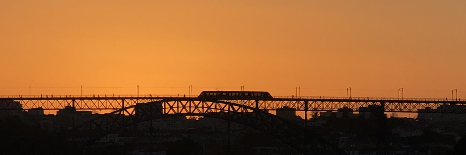 danielaig00's profile banner image