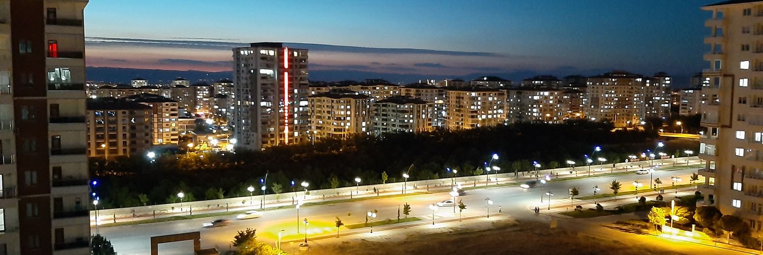 avhidiryildirim's profile banner image