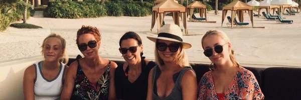 ninaray2012 Profile Banner