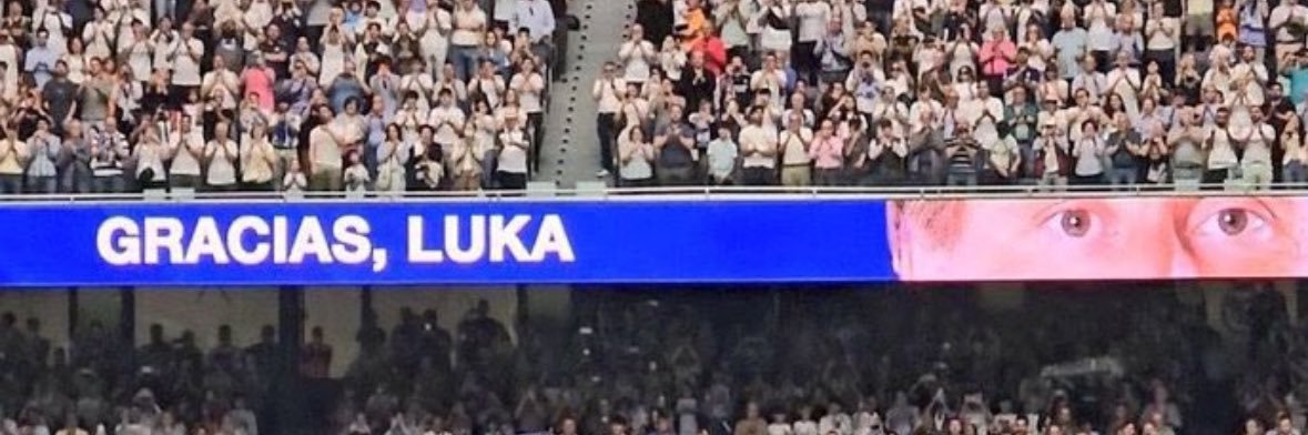 Aلi banner