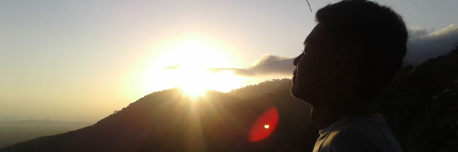 singtoey's profile banner image