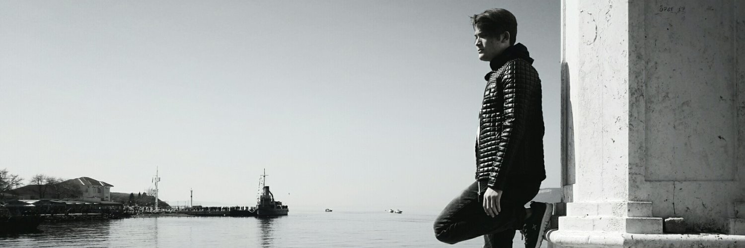 burakyavas36's profile banner image