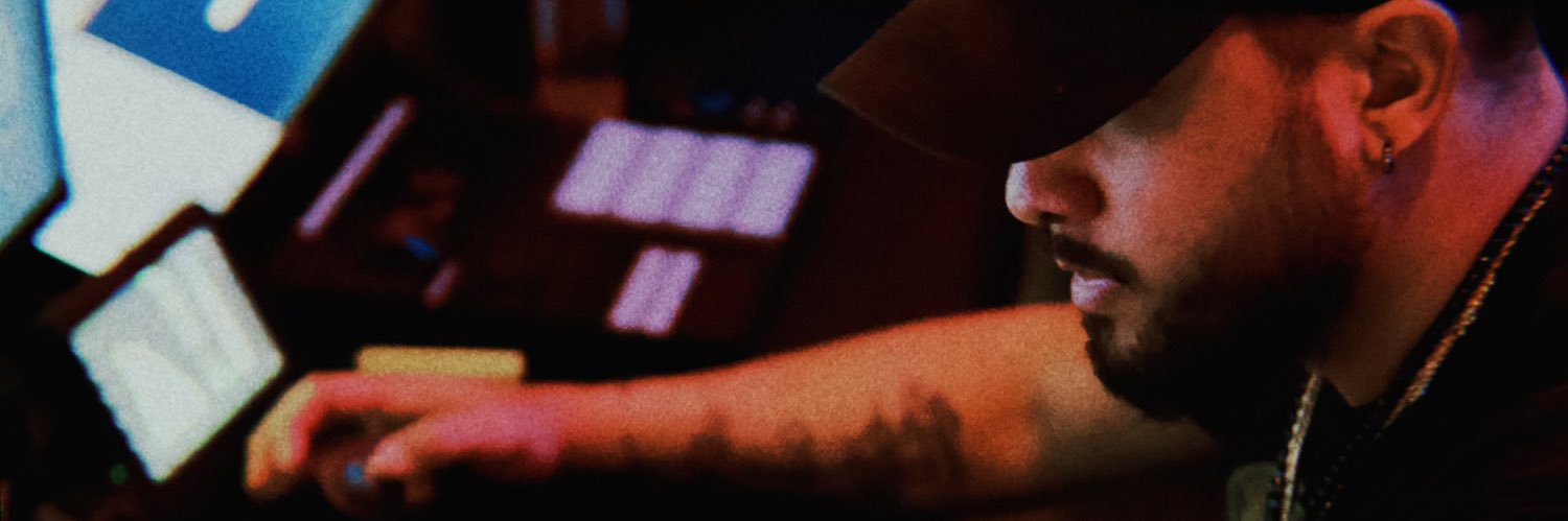Aqrunitback banner