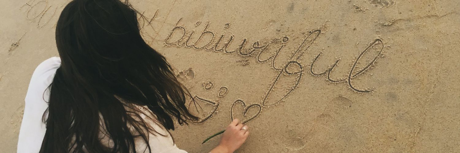 bibiuriful ❤️‍🔥𝑆𝐻𝑂𝑊𝐺𝐼𝑅𝐿 banner