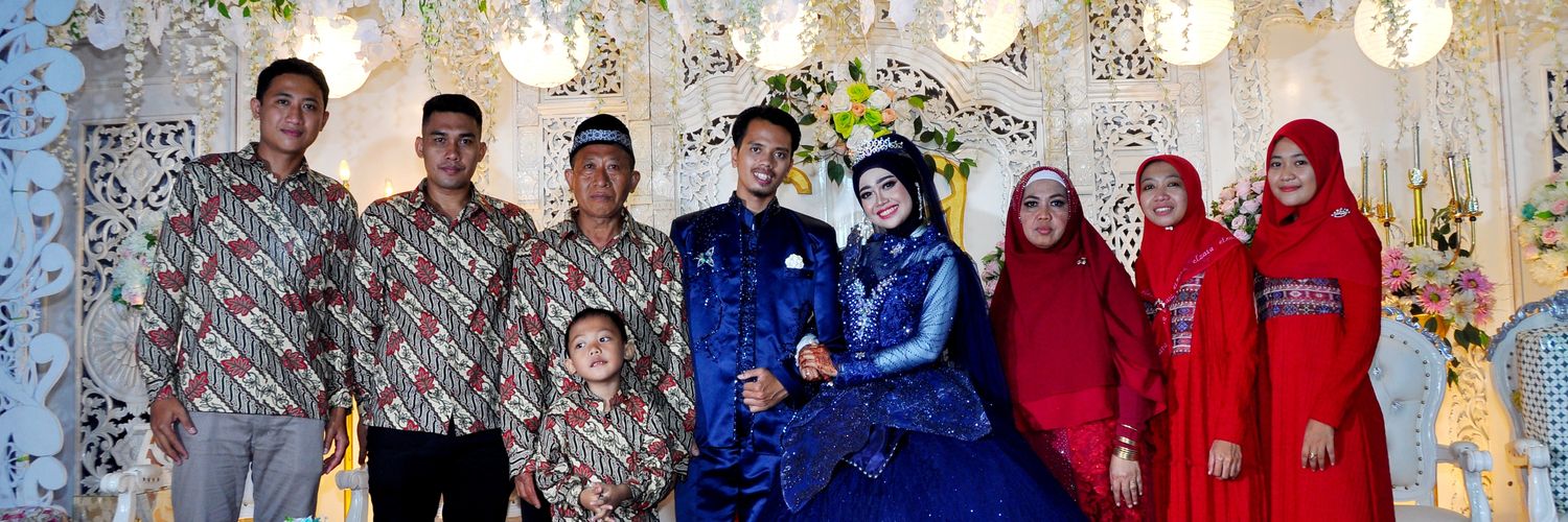AnaWahdatun_'s profile banner image