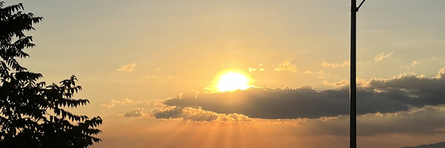 romariaaaaa's profile banner image