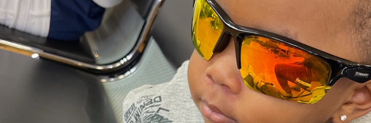 Official.tmikee banner