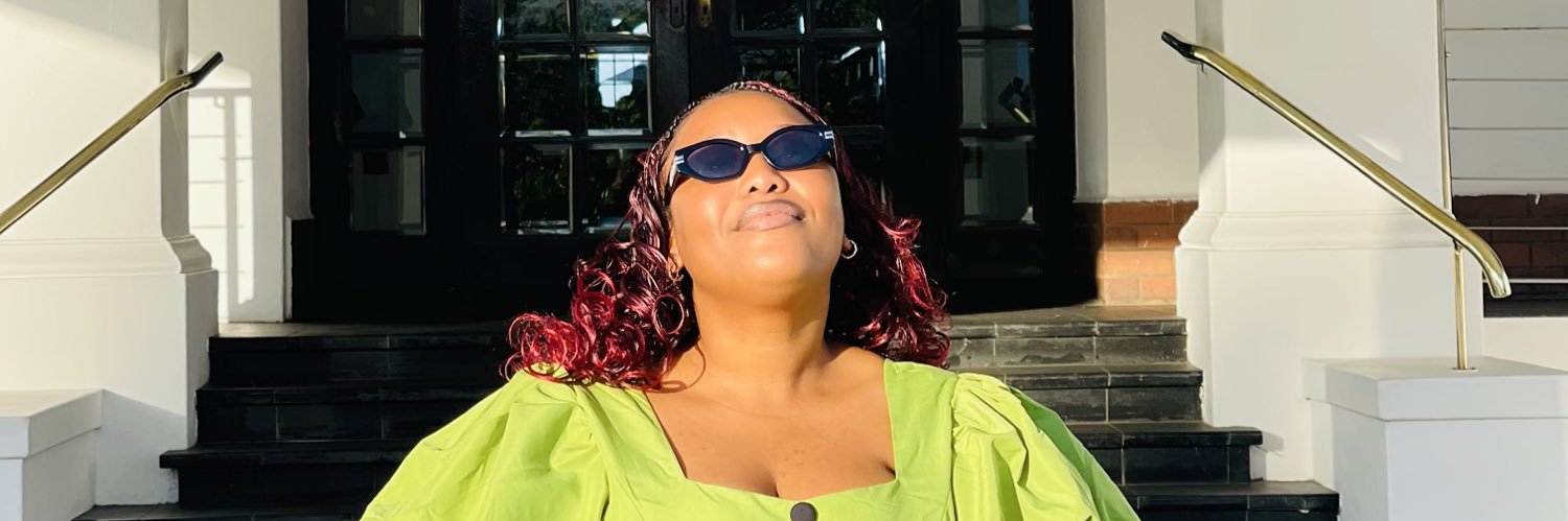 leehler's profile banner image