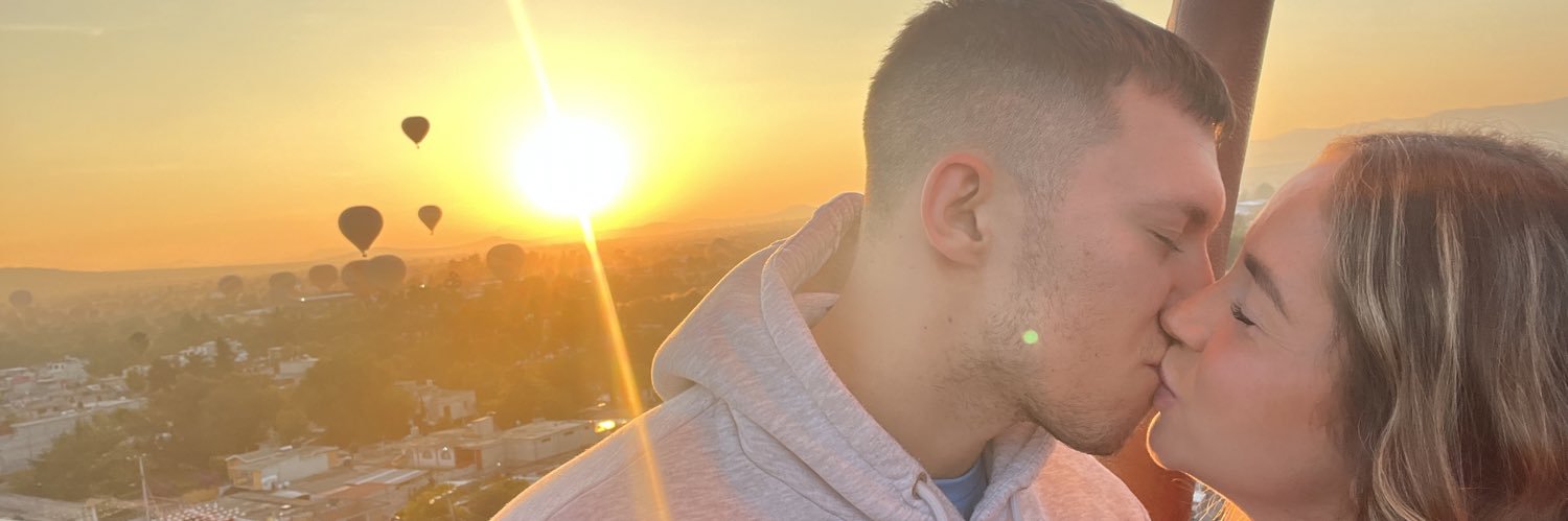demiwragge's profile banner image