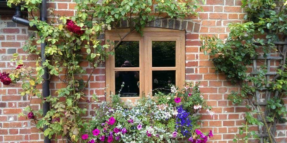 Howardcarpentry's profile banner image