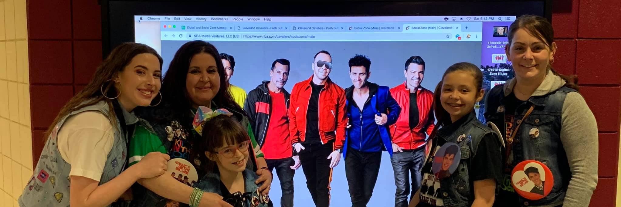 nicoledebourel1's profile banner image