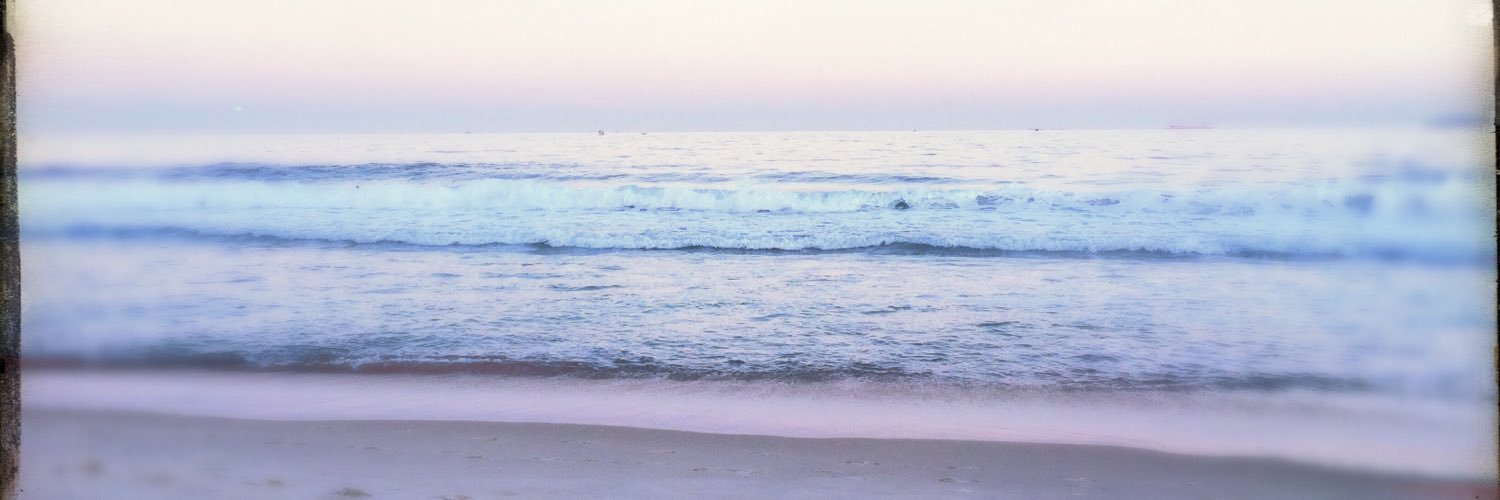 Kate | everywhere and nowhere 💙's banner