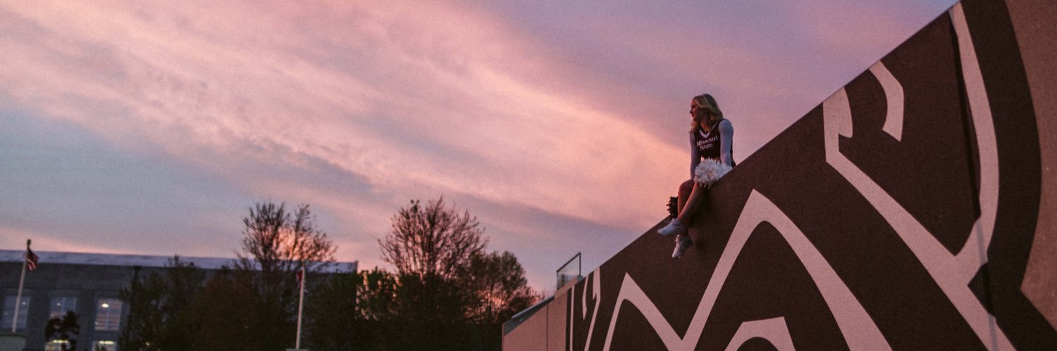 tWin_MOoRE's profile banner image