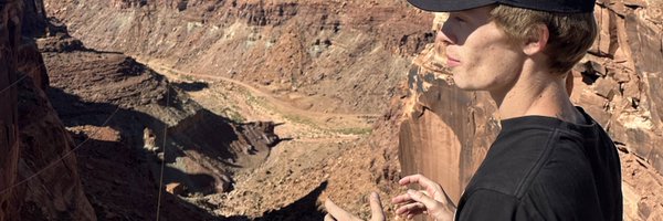 tannerfox Profile Banner