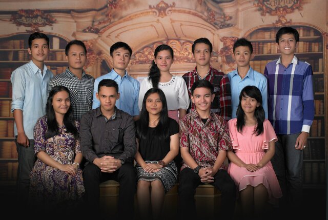 titinuut's profile banner image
