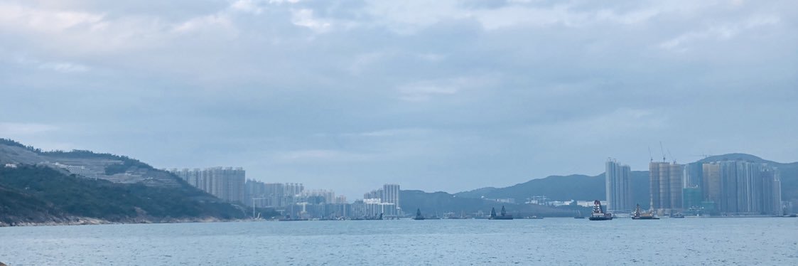 livelaughthink's profile banner image