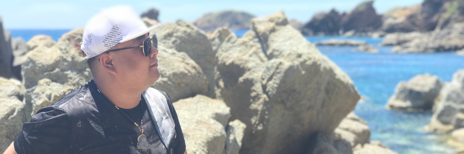DeepHouseT30's profile banner image