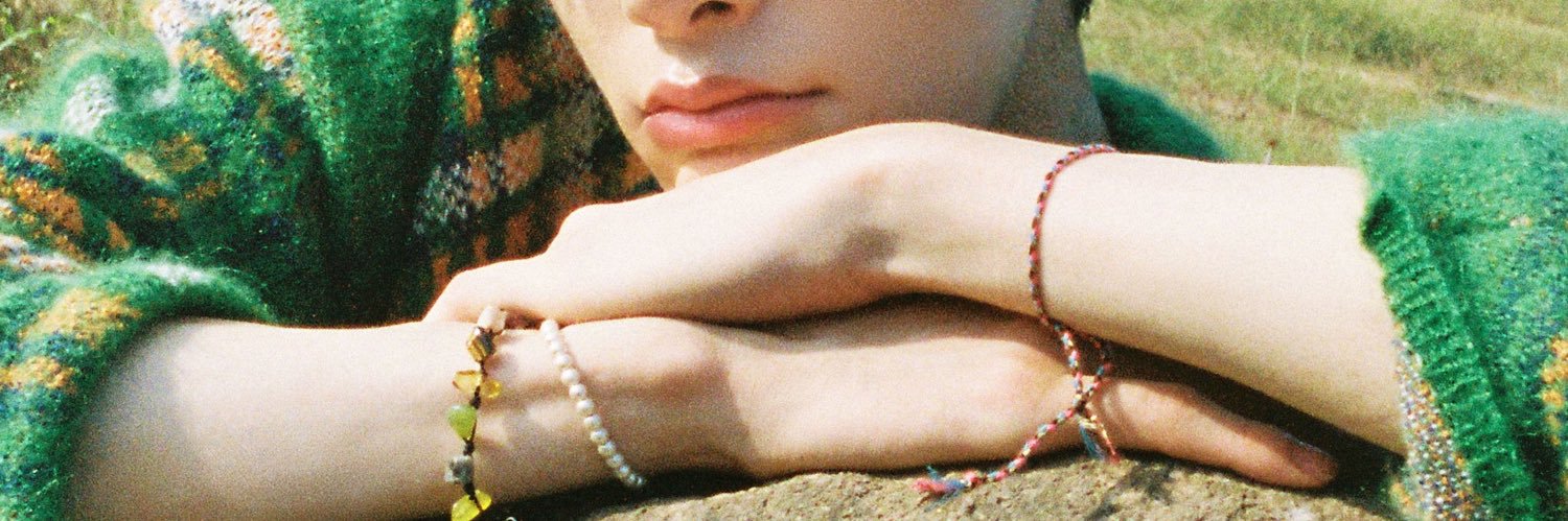 decem_1212's profile banner image