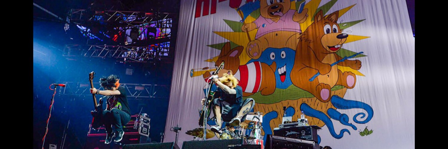 18lefty's profile banner image