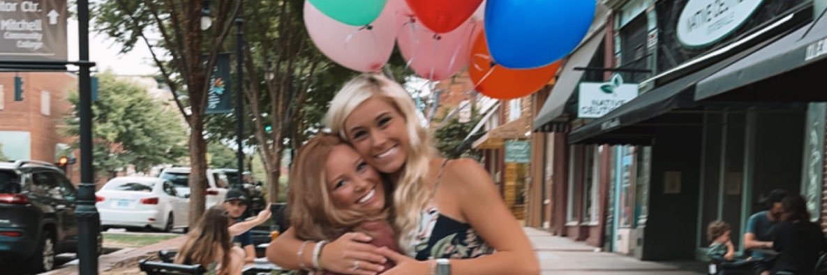 reece_oliviaaa's profile banner image