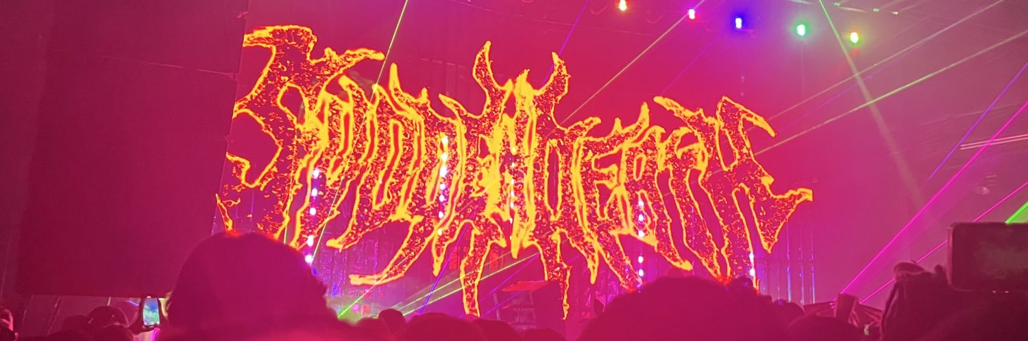 hannahpng's profile banner image