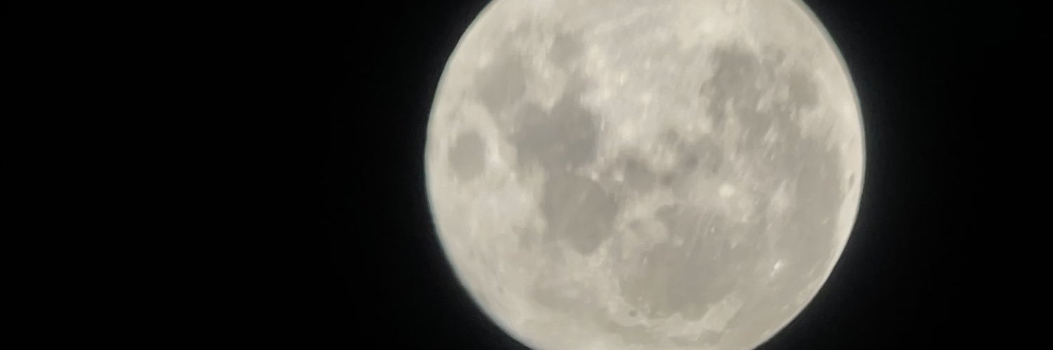 _BREASTeves's profile banner image