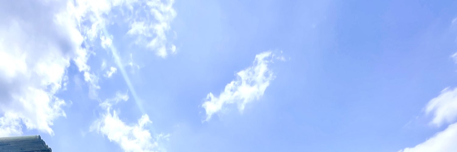 ElynMahadi's profile banner image