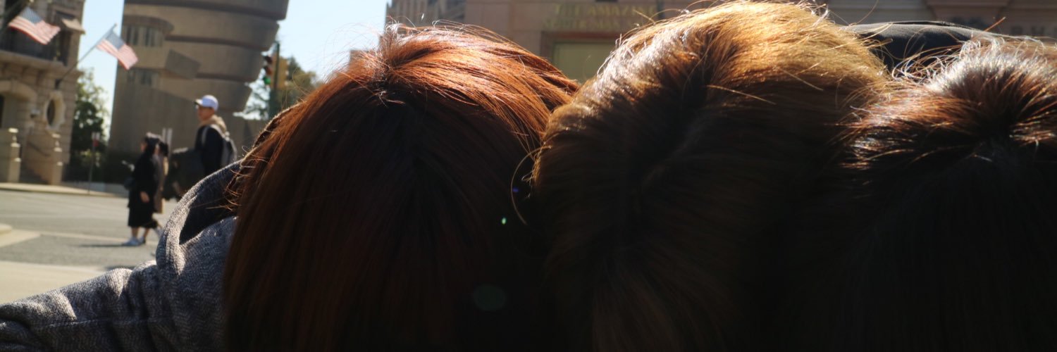M_d8j720's profile banner image